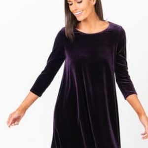 Brand new purple velvet 3/4 sleeve tunic - L